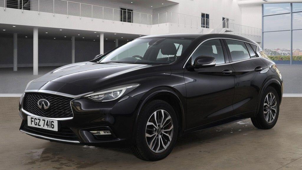 Used Infiniti Q30 2017 for sale - 77982532: Photo 2