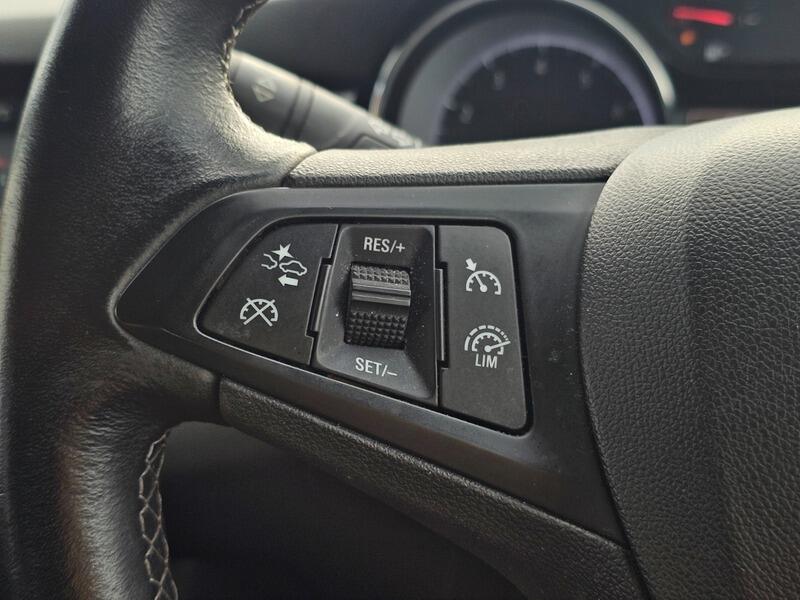 Used Vauxhall Astra 2017 for sale - 77612023: Photo 16