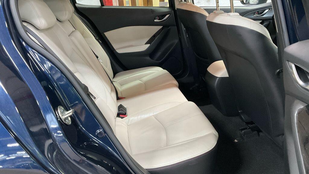 Used Mazda Mazda3 2017 for sale - 77898450: Photo 10