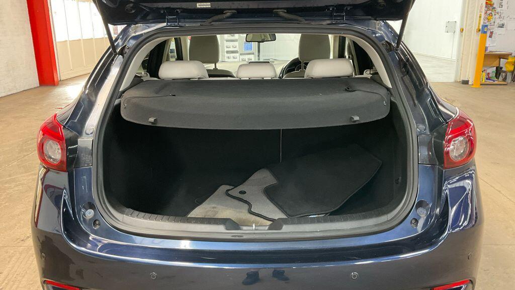 Used Mazda Mazda3 2017 for sale - 77898450: Photo 9