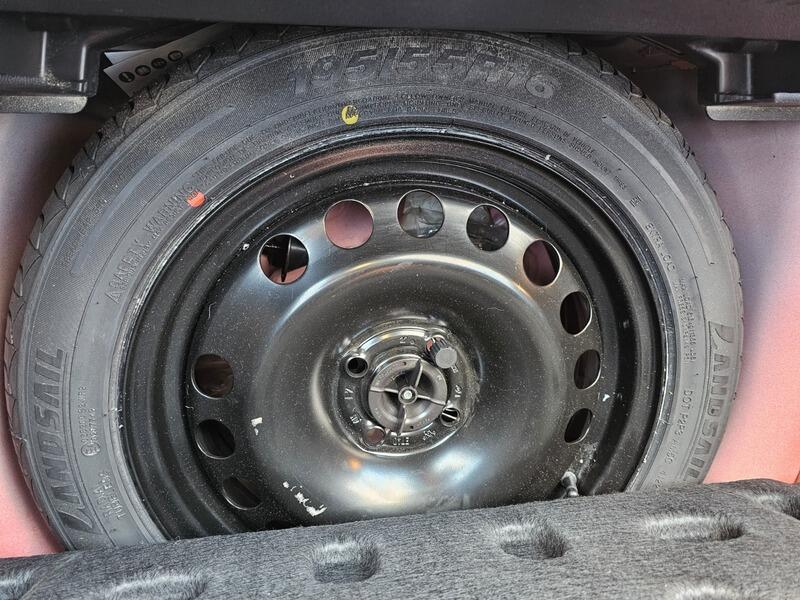 Used Vauxhall Corsa 2014 for sale - 76671333: Photo 31