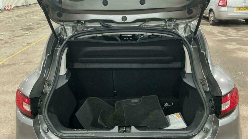 Used Renault Clio 2016 for sale - 77455939: Photo 10