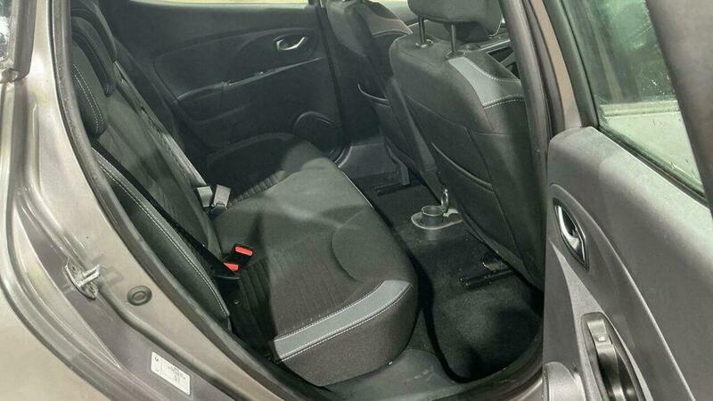 Used Renault Clio 2016 for sale - 77455939: Photo 11