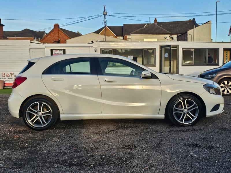 Used Mercedes-Benz A-Class 2015 for sale - 76424611: Photo 10