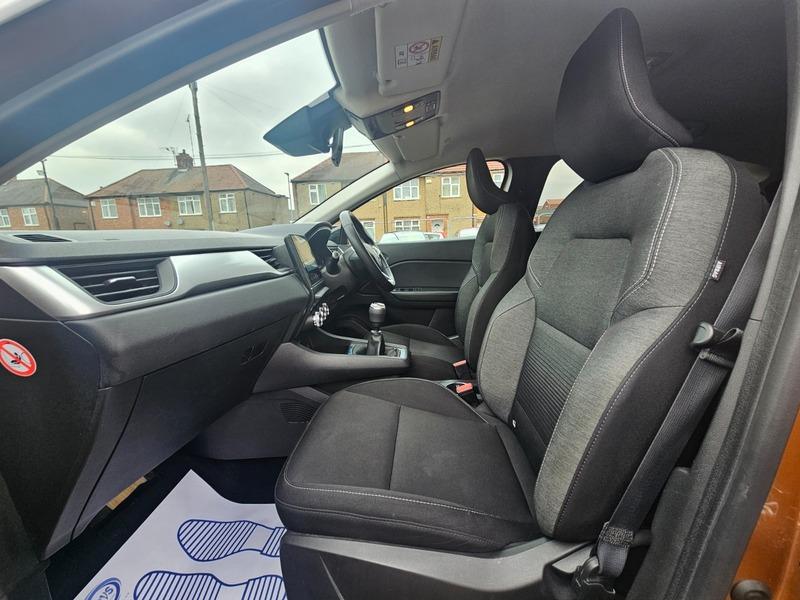 Used Renault Captur 2021 for sale - 76671603: Photo 17