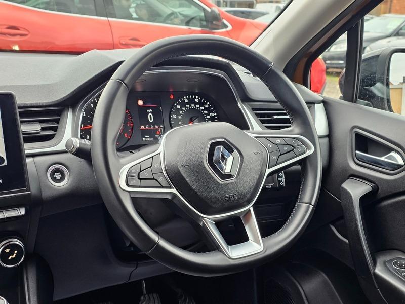 Used Renault Captur 2021 for sale - 76671603: Photo 24