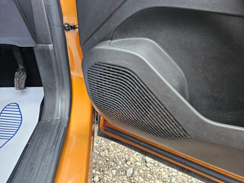 Used Renault Captur 2021 for sale - 76671603: Photo 28