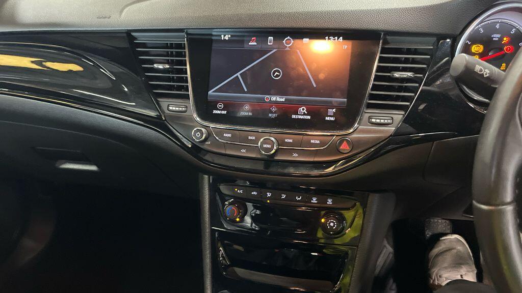 Used Vauxhall Astra for sale - 77982397: Photo 3