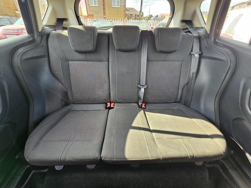 Used Ford B-MAX 2013 for sale - 76377940: Photo 11