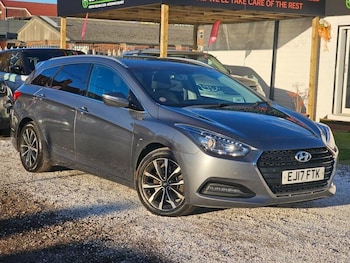 2017 (17) - 1.7 CRDi Blue Drive SE Nav 5dr DCT