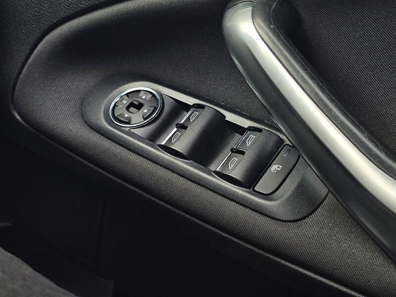 Used Ford Mondeo 2012 for sale - 77696672: Photo 24