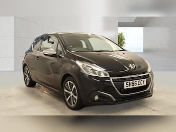 Used Peugeot 208 2016 for sale - 79836619: Photo