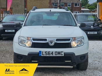 Used Dacia Duster 2014 for sale - 78833946: Photo