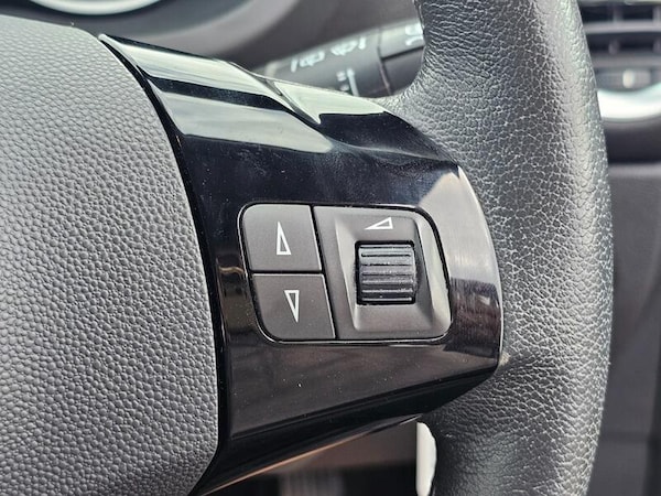 Used Vauxhall Corsa 2014 for sale - 76060638: Photo 22