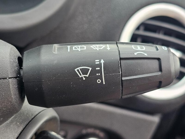 Used Vauxhall Corsa 2014 for sale - 76060638: Photo 23