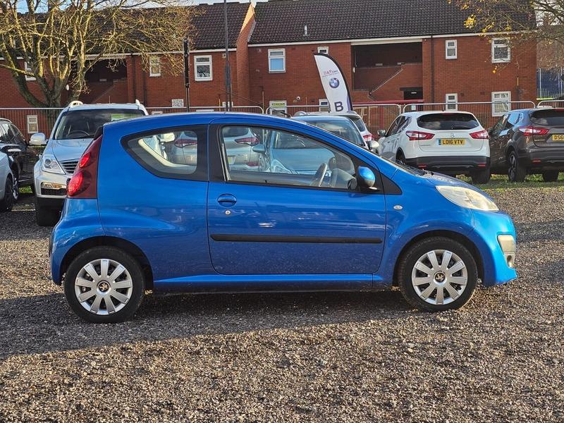 Used Peugeot 107 2013 for sale - 76991752: Photo 8