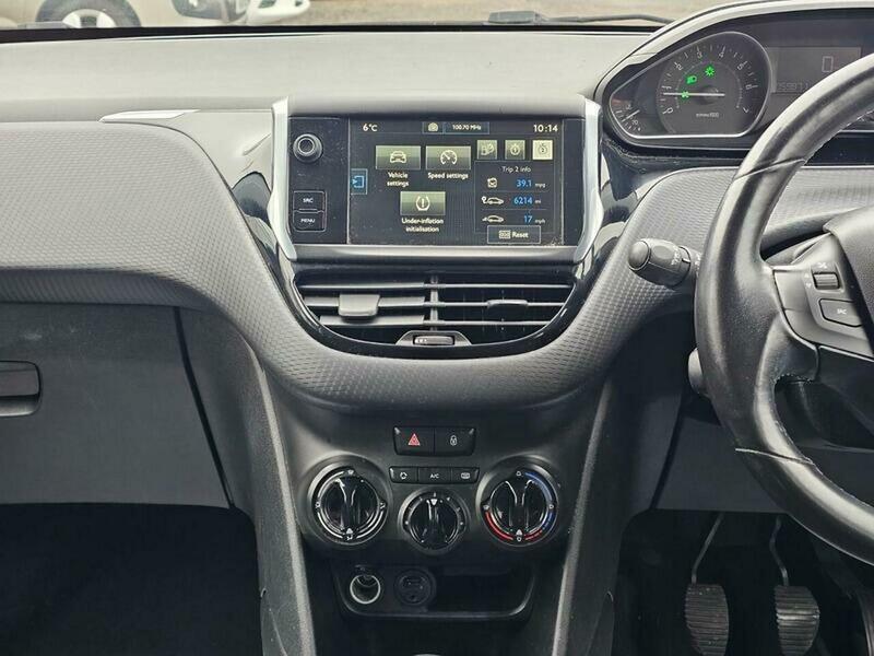 Used Peugeot 208 2015 for sale - 77351590: Photo 20