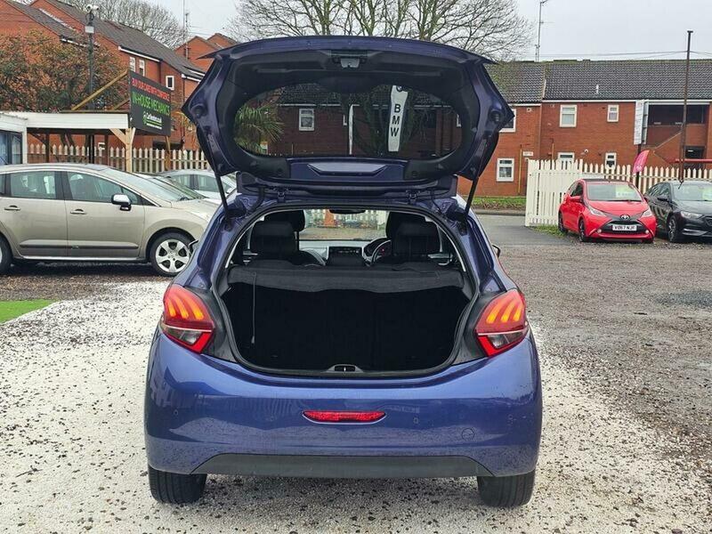 Used Peugeot 208 2015 for sale - 77351590: Photo 37