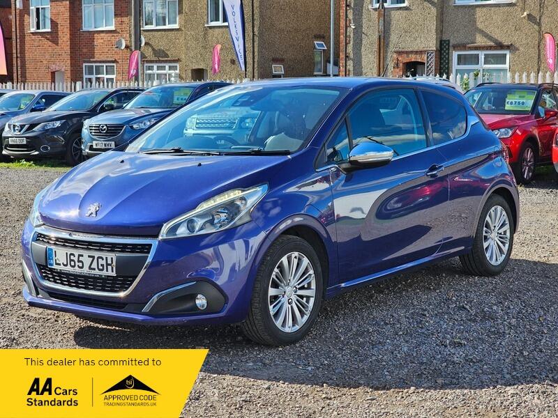 Used Peugeot 208 2015 for sale - 76689140: Photo 5