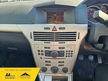 Used Vauxhall Astra 2008 for sale - 77925638: Photo