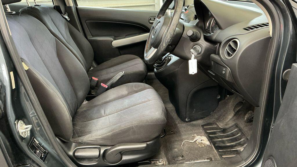 Used Mazda Mazda2 2012 for sale - 77808892: Photo 8