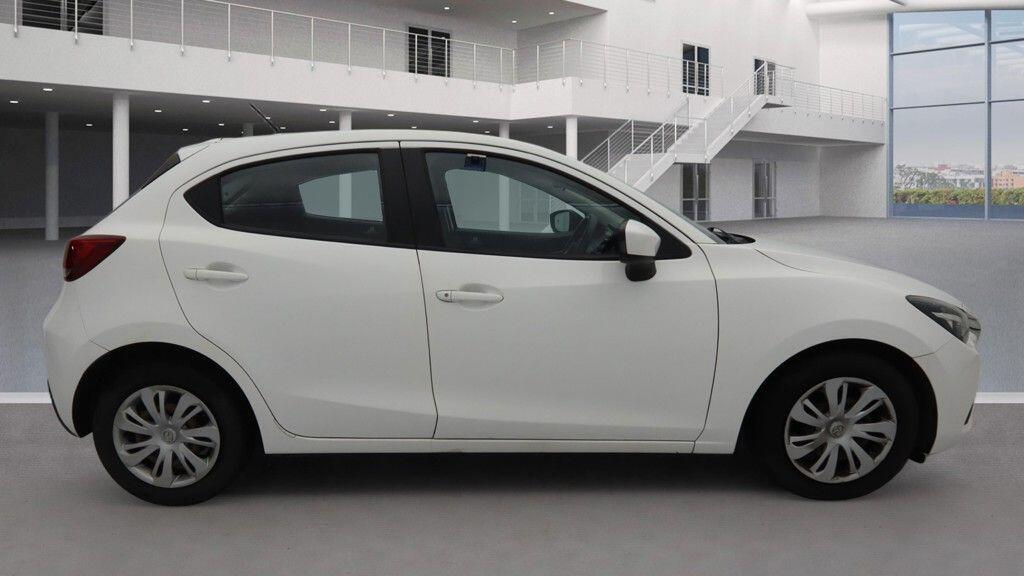 Used Mazda Mazda2 2016 for sale - 77074245: Photo 7