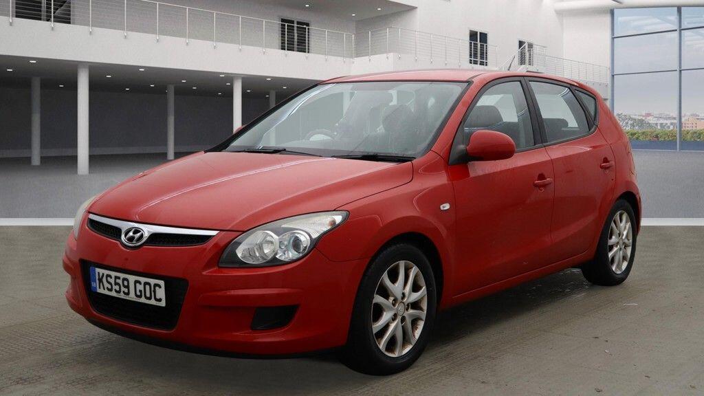 Used Hyundai i30 2010 for sale - 77306365: Photo 2