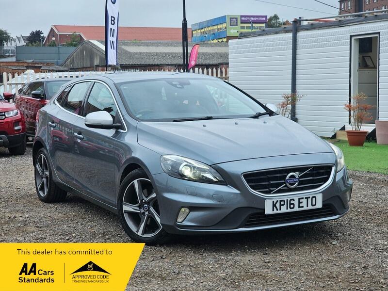 Used Volvo V40 2016 for sale - 76000641: Photo 1