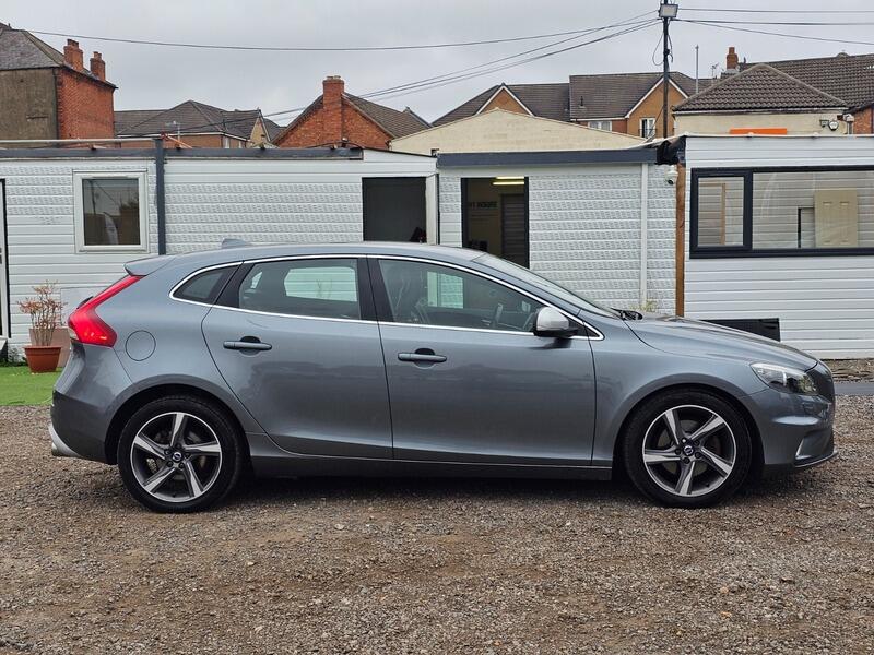 Used Volvo V40 2016 for sale - 76000641: Photo 10
