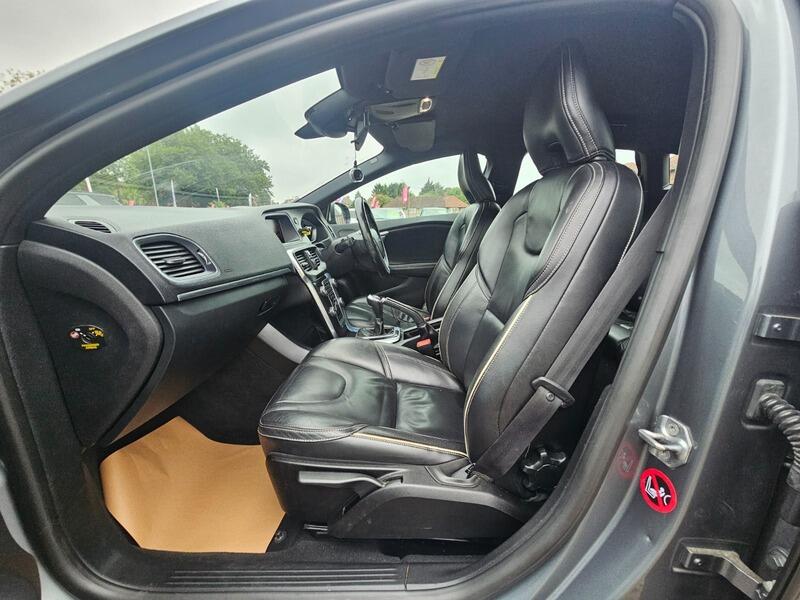 Used Volvo V40 2016 for sale - 76000641: Photo 14