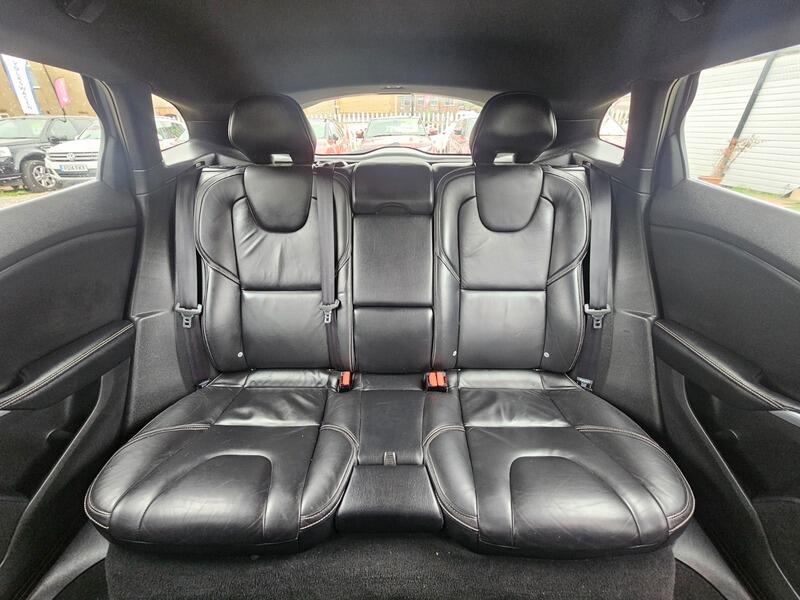 Used Volvo V40 2016 for sale - 76000641: Photo 15