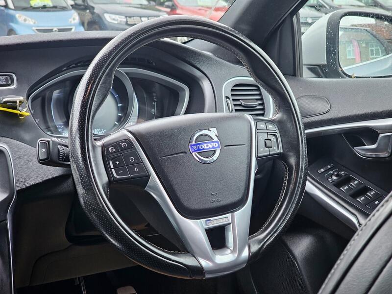 Used Volvo V40 2016 for sale - 76000641: Photo 24