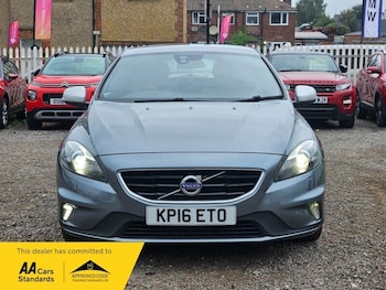 Used Volvo V40 2016 for sale - 76000641: Photo 2