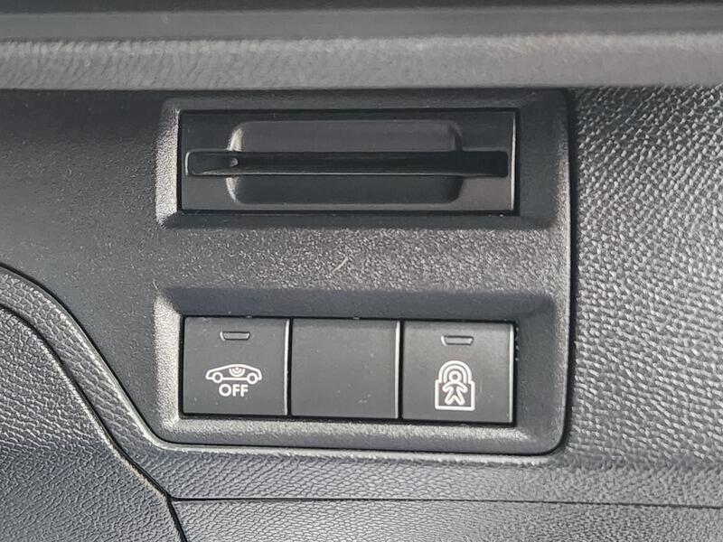 Used Peugeot 3008 2017 for sale - 76499561: Photo 34