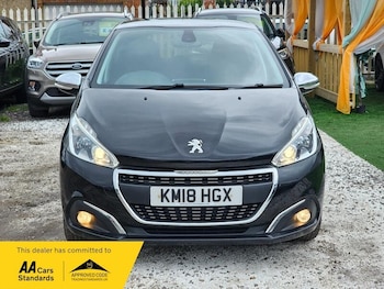 Used Peugeot 208 2018 for sale - 79212609: Photo