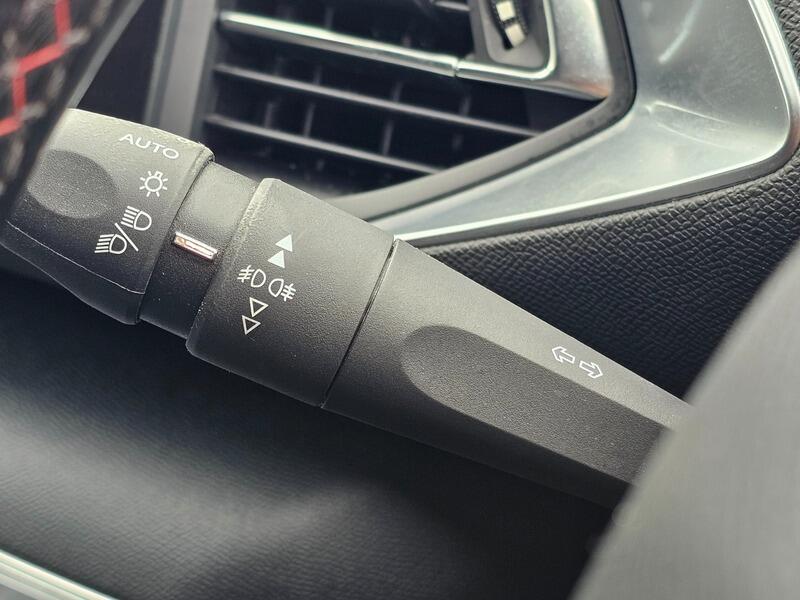 Used Peugeot 308 2016 for sale - 78185418: Photo 26