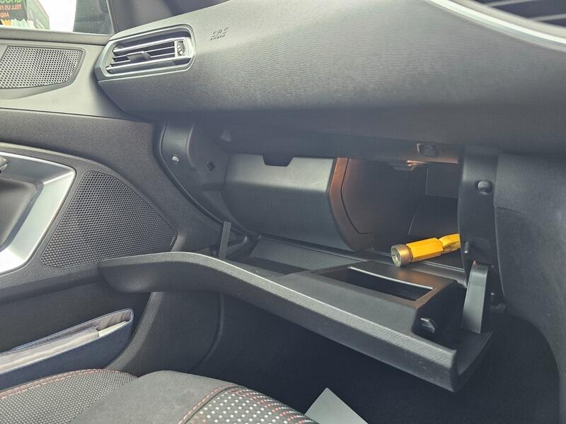 Used Peugeot 308 2016 for sale - 78185418: Photo 39