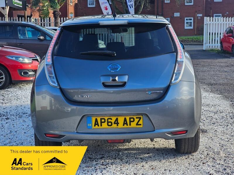 Used Nissan Leaf for sale - 78136292: Photo 4