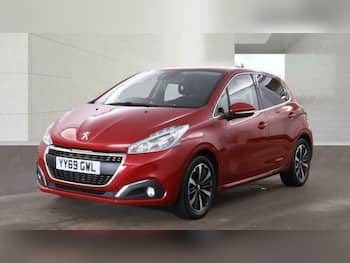 Used Peugeot 208 2019 for sale - 79808445: Photo