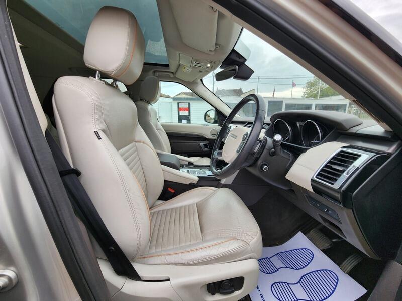 Used Land Rover Discovery 2017 for sale - 76247111: Photo 14