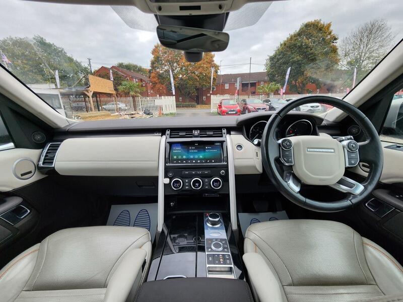 Used Land Rover Discovery 2017 for sale - 76247111: Photo 20