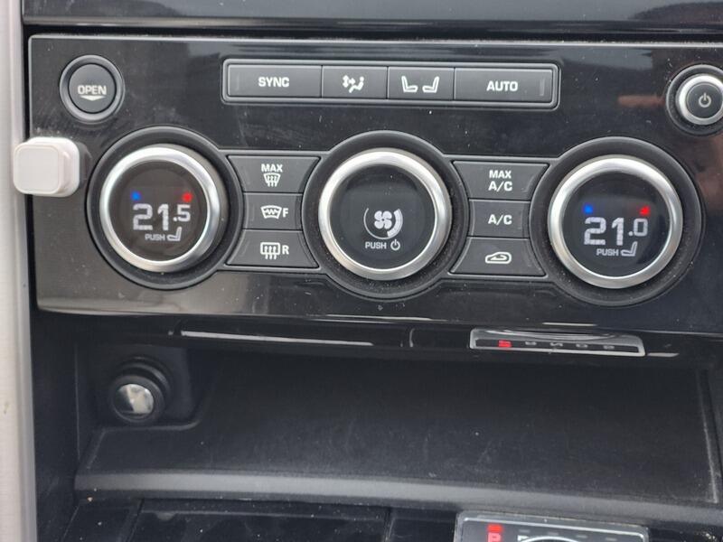 Used Land Rover Discovery 2017 for sale - 76247111: Photo 24