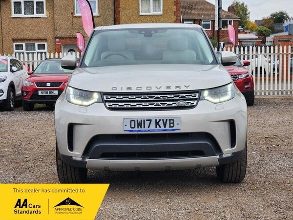Used Land Rover Discovery 2017 for sale - 76247111: Photo 2