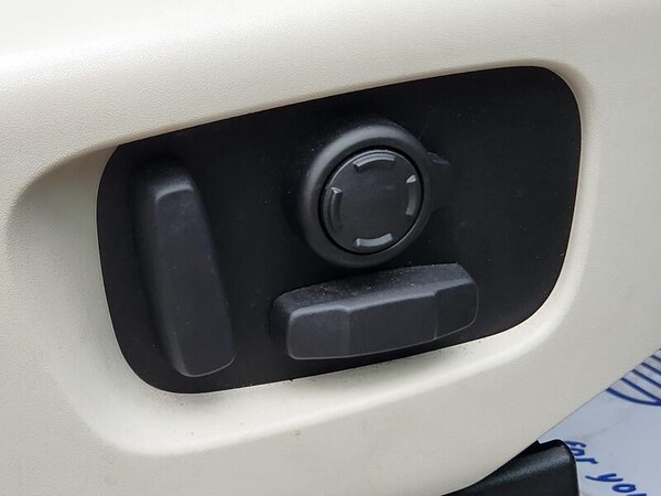 Used Land Rover Discovery 2017 for sale - 76247111: Photo 37