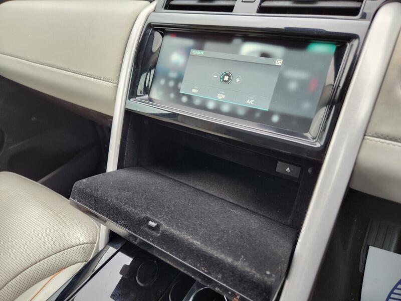 Used Land Rover Discovery 2017 for sale - 76247111: Photo 38