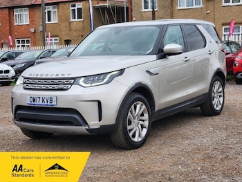 Used Land Rover Discovery 2017 for sale - 76247111: Photo 3