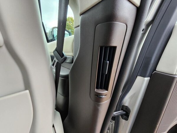 Used Land Rover Discovery 2017 for sale - 76247111: Photo 57