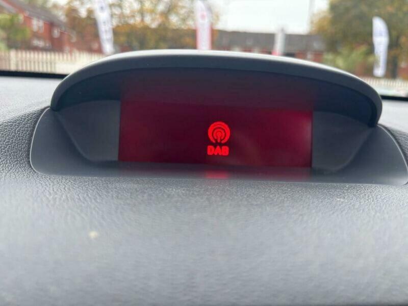 Used Vauxhall Mokka 2016 for sale - 76561900: Photo 8