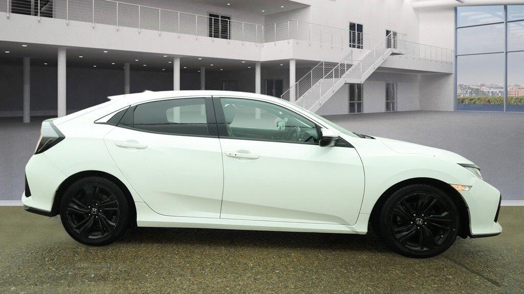 Used Honda Civic 2018 for sale - 77709756: Photo 7