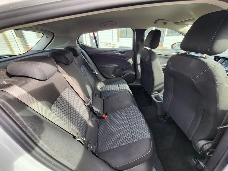 Used Vauxhall Astra 2017 for sale - 77040557: Photo 15